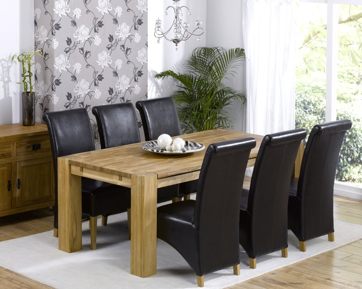 Marseille Oak Dining Table Plus 6 Barcelona Chairs - Click Image to Close